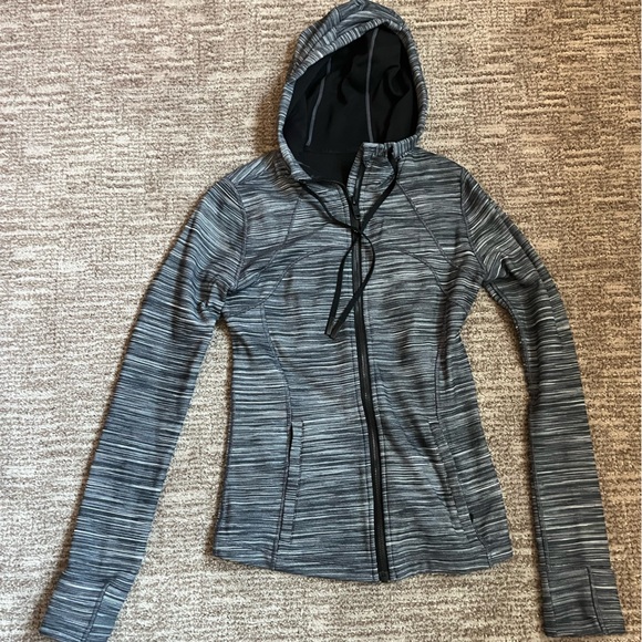 Lululemon Define Jacket - Picture 1 of 9